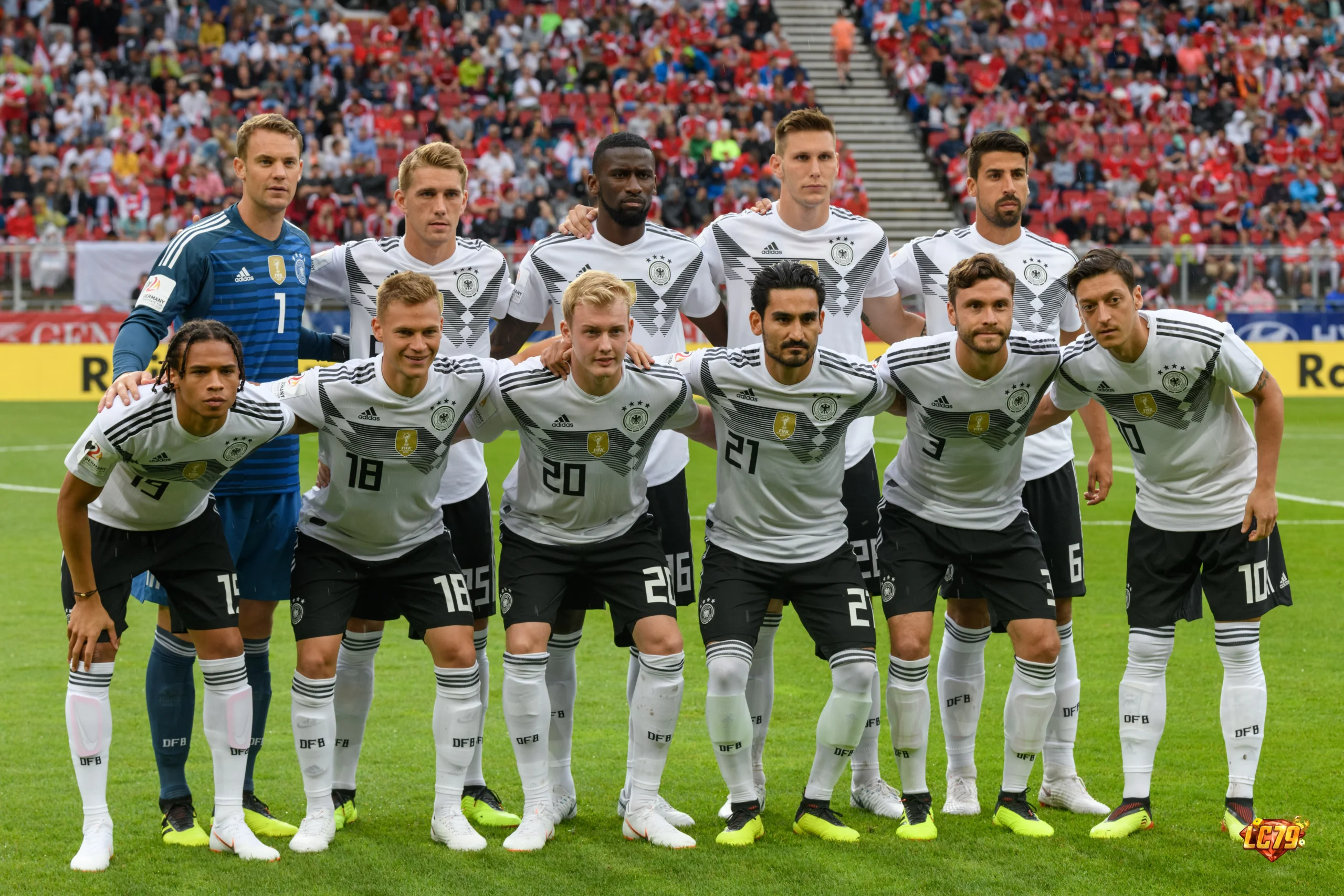 Ecuador vs Germany: áp lực ghi bàn trước cỗ máy xoay tua