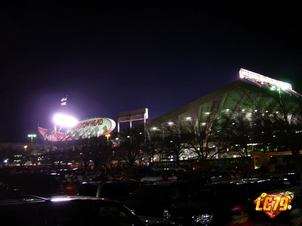 Arrowhead Stadium - ảnh đã gắn watermark LC79
