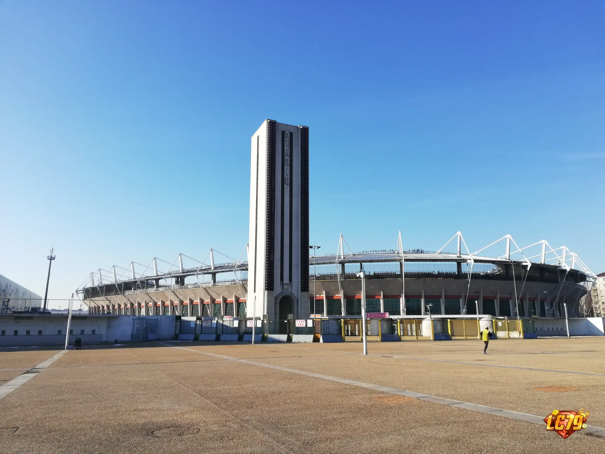 Stadio Olimpico Grande Torino, sân nhà Torino, ảnh Wikimedia Commons đã đóng watermark LC79