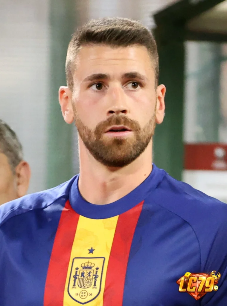 Unai Simon của Spain, ảnh Wikimedia Commons đã đóng watermark LC79