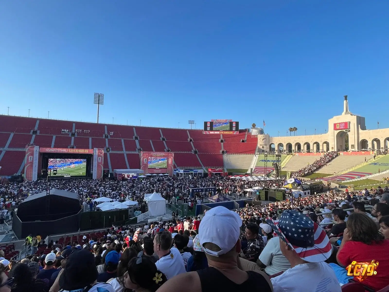 Fan Festival World Cup 2026 tại LA Memorial Coliseum, ảnh đã đóng watermark LC79