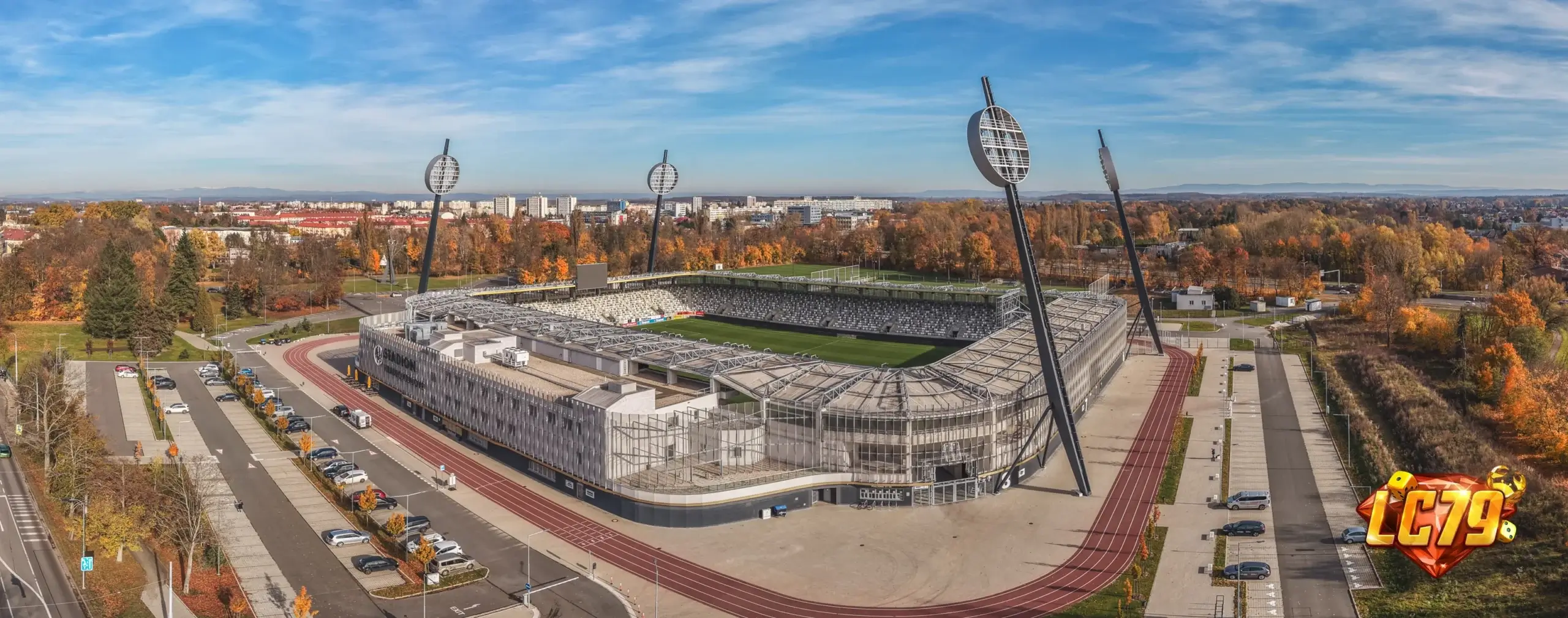 Malšovická aréna trước trận Hradec Králové vs Beşiktaş