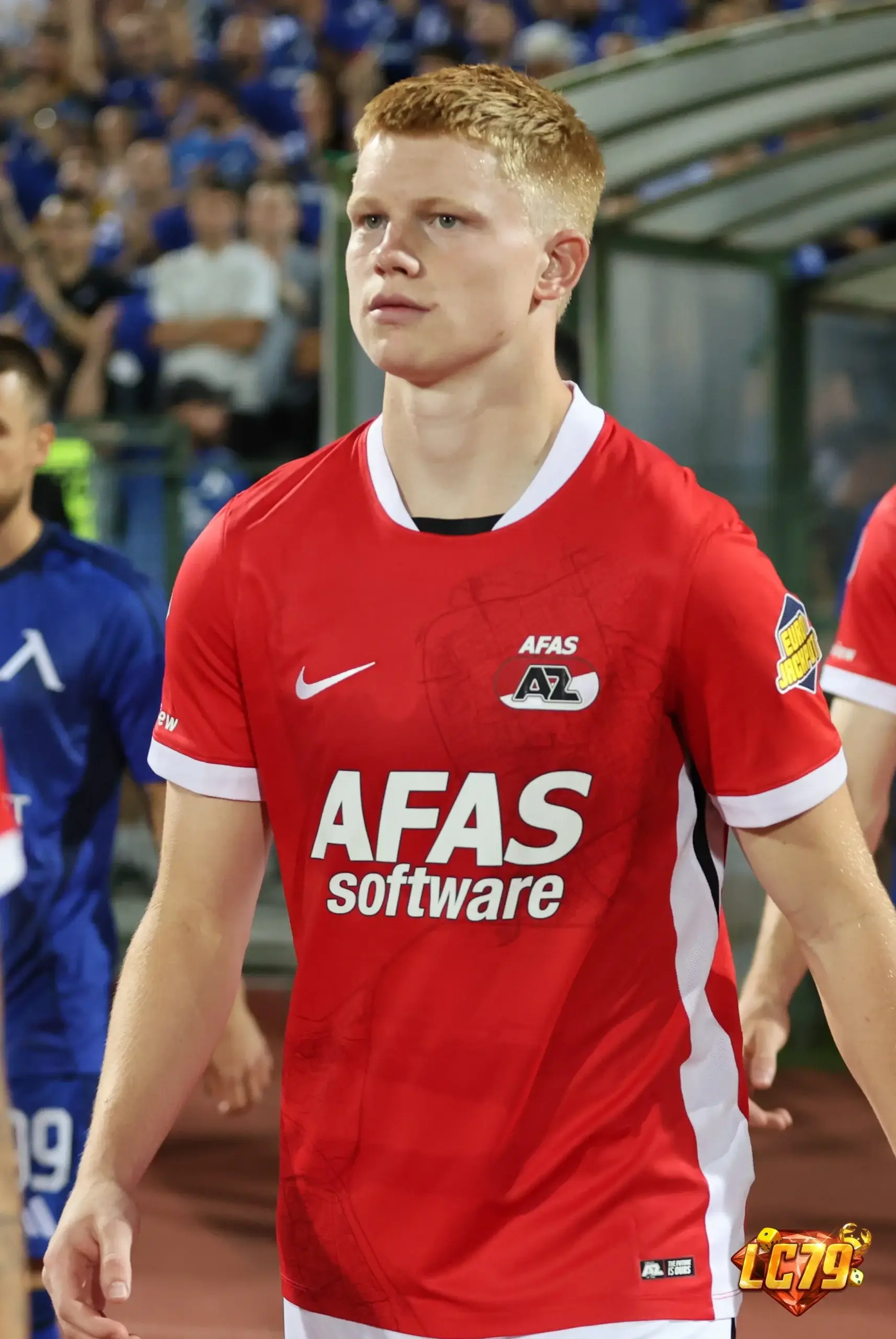 Kees Smit của AZ Alkmaar, tiền vệ trẻ Hà Lan được nhắc tới trong ngày cuối kỳ chuyển nhượng Premier League